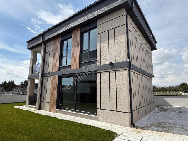 Çerkezköy, Tekirdağ içerisinde satılık Villa