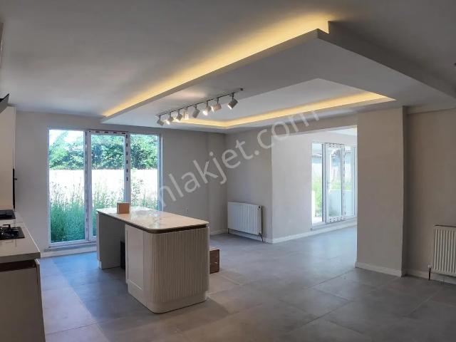 Saray, Tekirdağ içerisinde satılık Villa