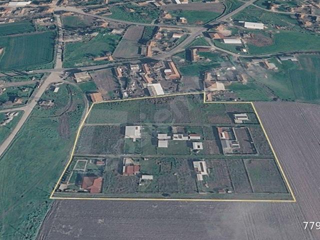 Osmanlı Mahallesi, Saray içerisinde satılık Arsa