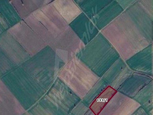 Yuvalı Mahallesi, Saray içerisinde satılık Arsa