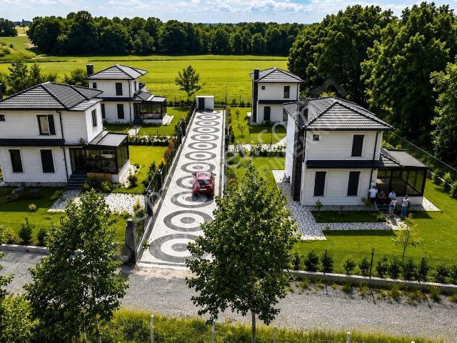 Saray, Tekirdağ içerisinde satılık Villa