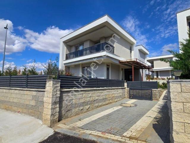 Tekirdağ, Süleymanpaşa içerisinde satılık Villa