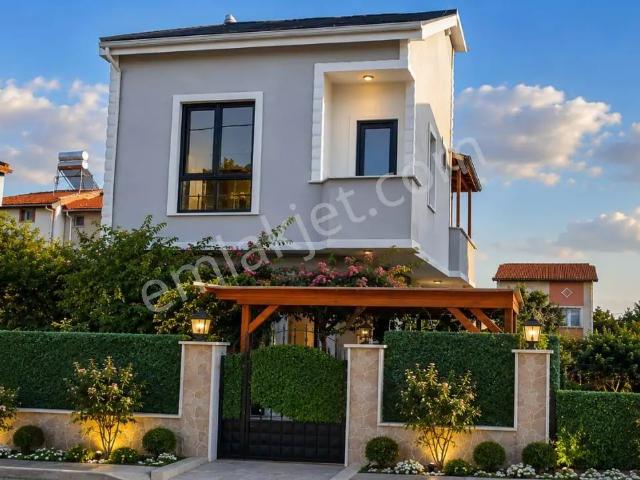 Marmaraereğlisi, Tekirdağ içerisinde satılık Villa