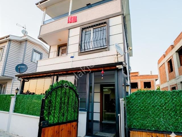 Marmaraereğlisi, Tekirdağ içerisinde satılık Villa