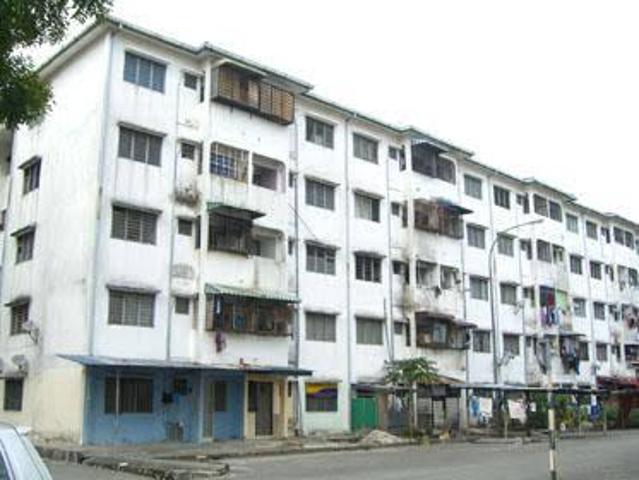 Flat for sale in Kajang, Langat