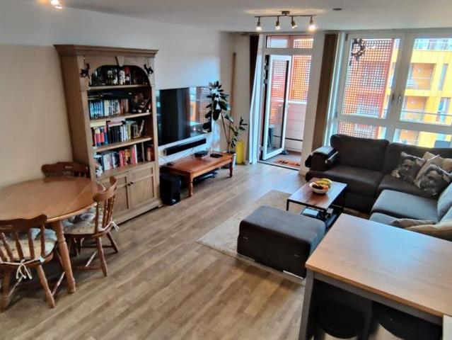 House for rent in East Greenwich, Greater London