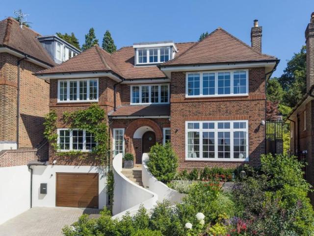 House for rent in North End, West Hampstead