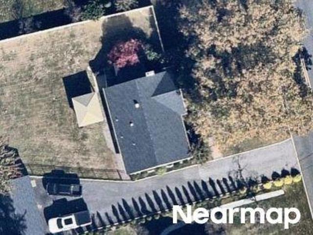 House for sale in Holmdel