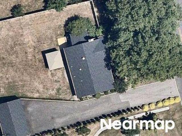 House for sale in Holmdel Township, Monmouth County
