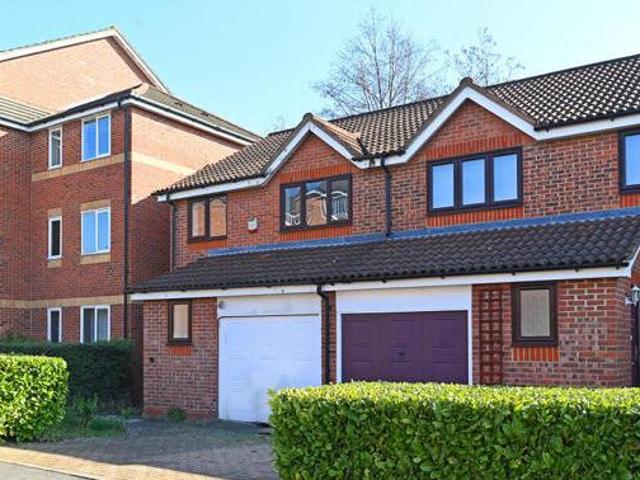 House for rent in Lyons, Greater London