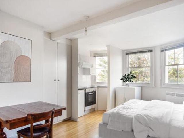 House for rent in Lyons, Greater London