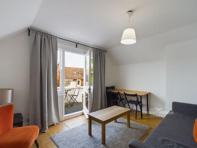 Apartment for rent in Streatham Hill, Greater London