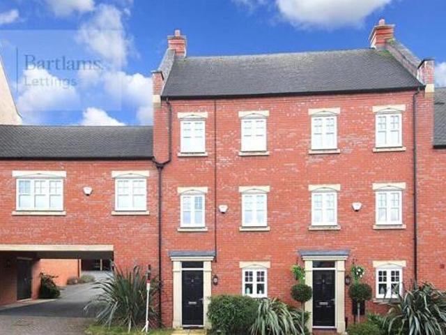 House for rent in Lyons, Greater London