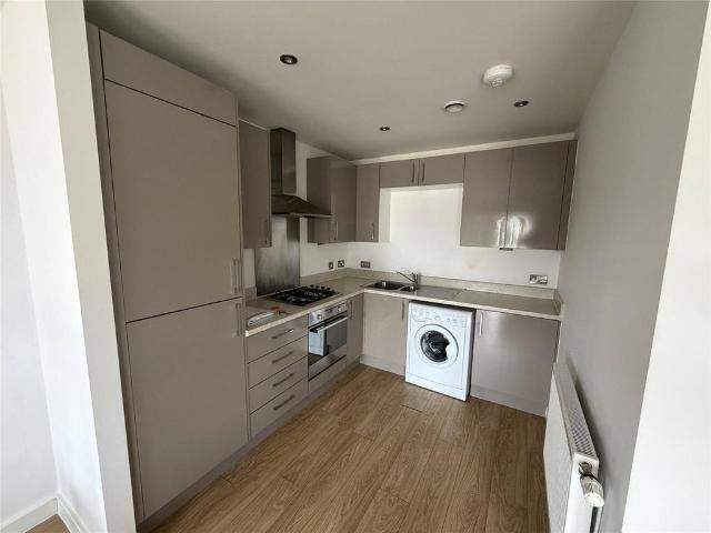 Apartment for rent in New Southgate, Greater London