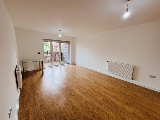 Apartment for rent in New Southgate, Greater London