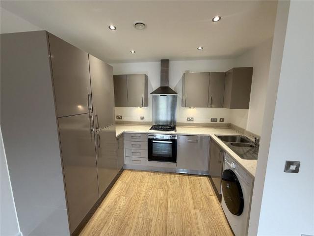 Apartment for rent in New Southgate, Greater London