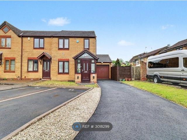 House for rent in Yeading, Greater London