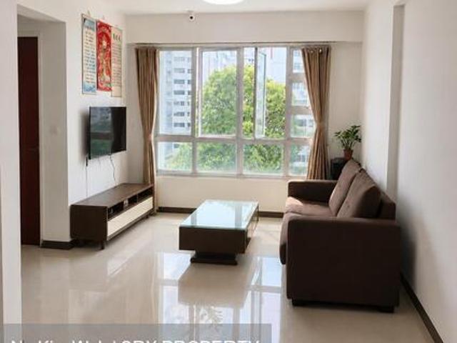 Detached House for sale in Alexandra Road