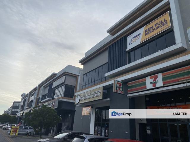 Shop for sale in Jenjarom, Selangor