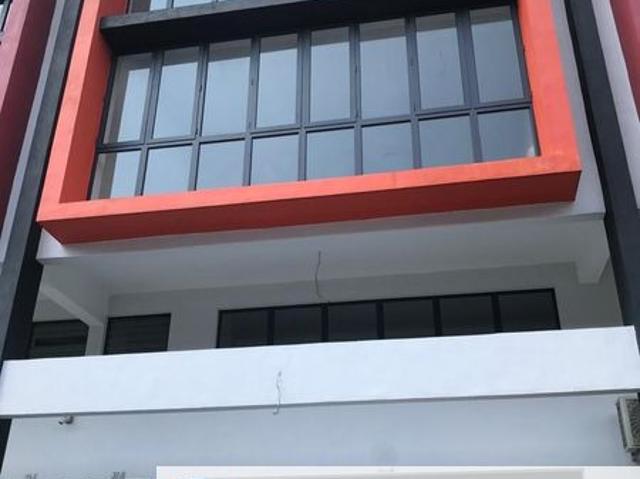 Warehouse for sale in Selangor