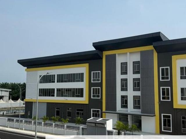 Warehouse for rent in Taman Medan Indah, Teluk Panglima Garang