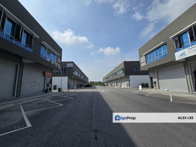 Warehouse for rent in Selangor