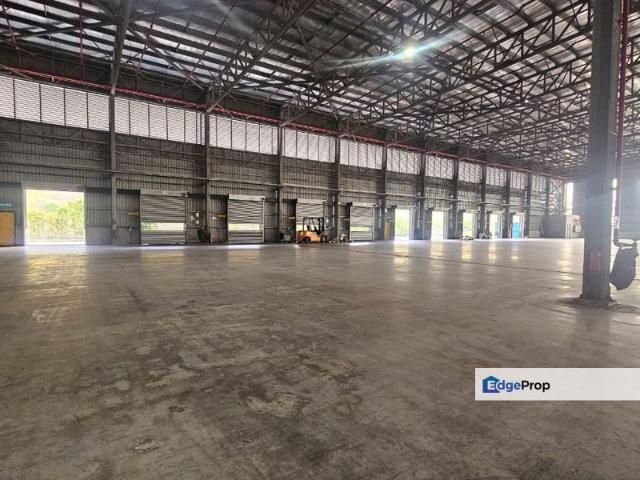 Warehouse for sale in Selangor