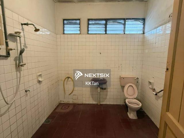 Warehouse for sale in Selangor
