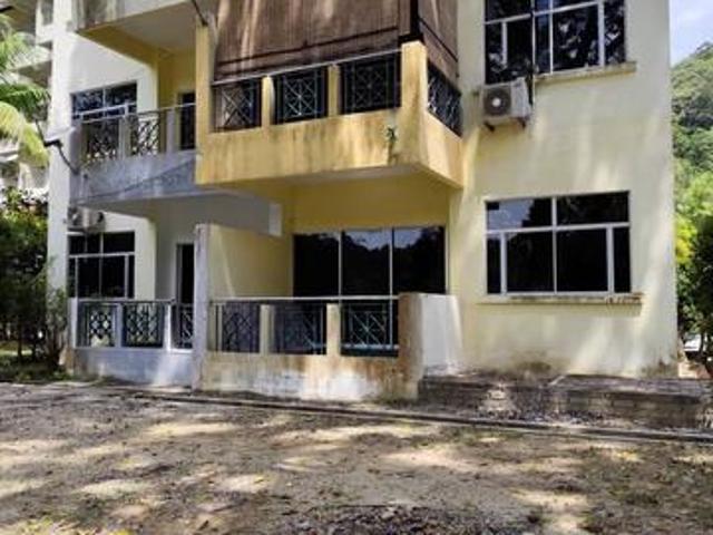 Property for sale in Perak, Tldm Lumut