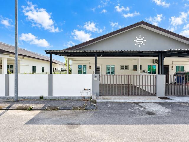 Residential House for sale in Teluk Intan, Hilir Perak