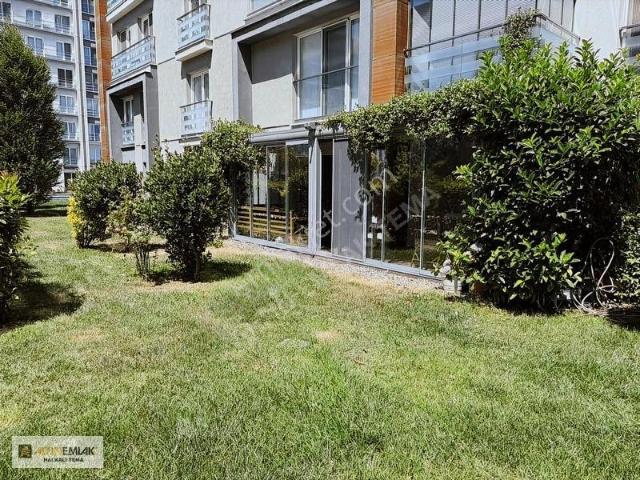 Küçükçekmece, İstanbul içerisinde satılık mülk