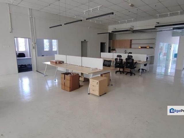 Warehouse for rent in Petaling, Alam Impian