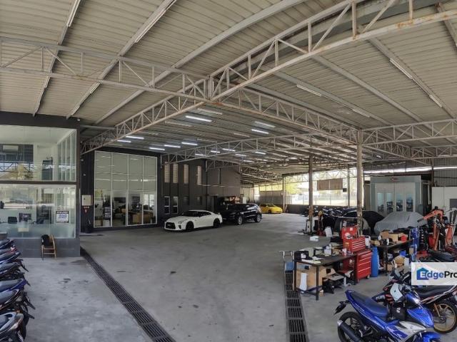 Warehouse for rent in Petaling, Alam Impian