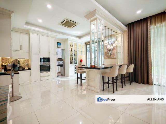 House for sale in Seksyen U1, Shah Alam