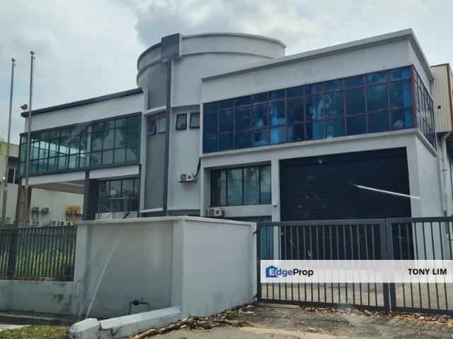 Warehouse for sale in Petaling, Alam Impian