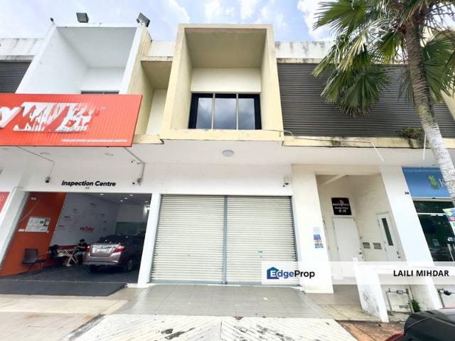Shop for sale in Petaling, Alam Impian