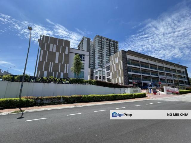 Shop for sale in Petaling, Alam Impian
