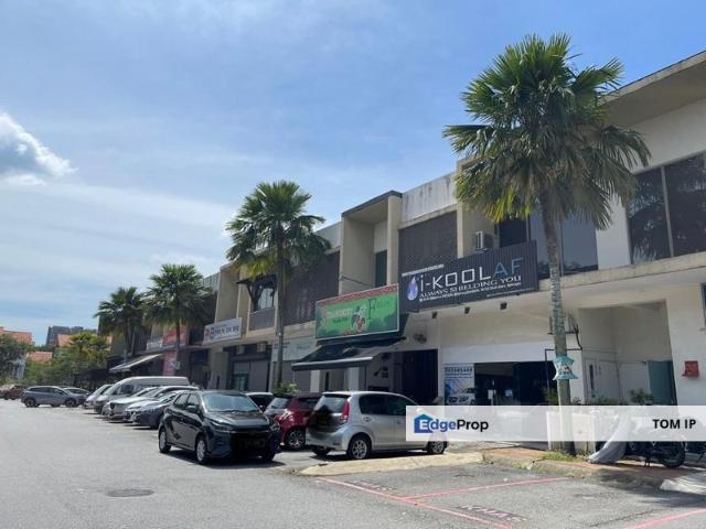 Shop for sale in Petaling, Alam Impian
