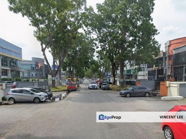 Warehouse for sale in Petaling, Alam Impian