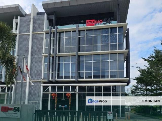 Warehouse for rent in Petaling, Alam Impian