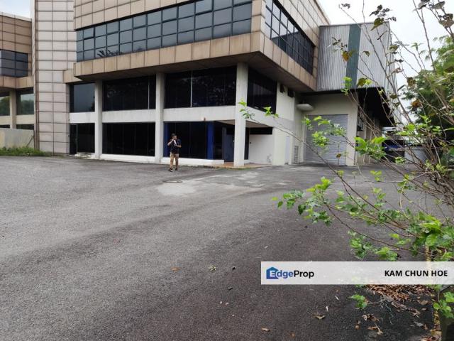 Warehouse for rent in Petaling, Alam Impian