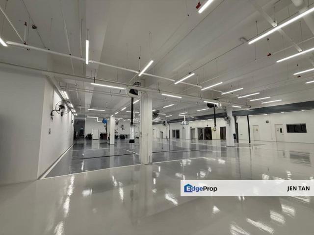 Warehouse for rent in Petaling, Alam Impian