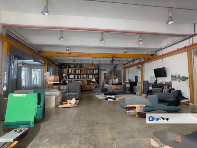 Warehouse for sale in Petaling, Alam Impian