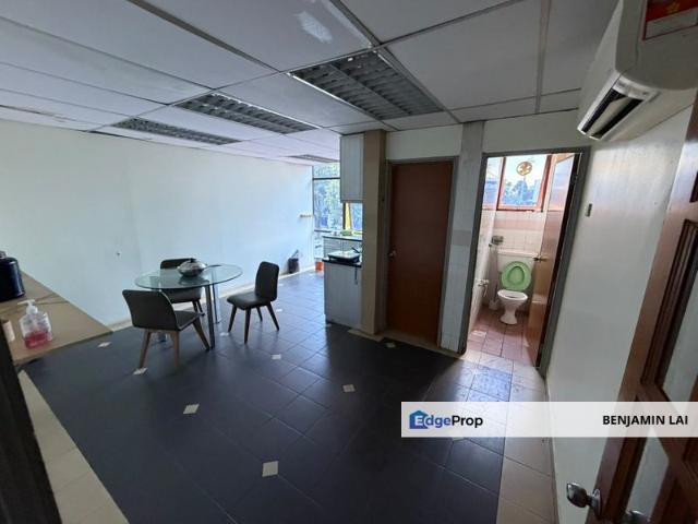 Warehouse for rent in Petaling, Alam Impian