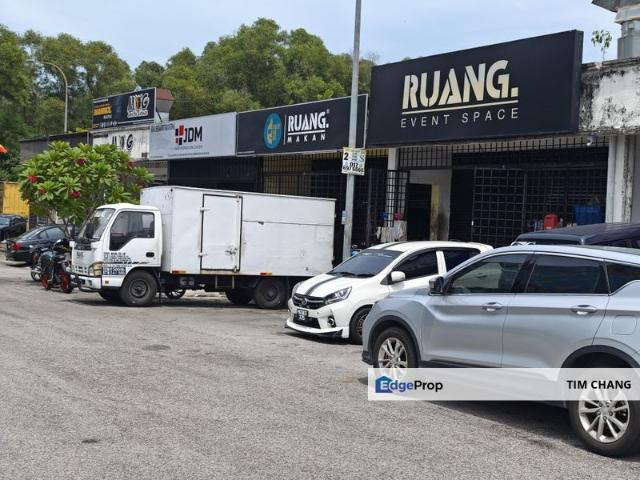Warehouse for sale in Petaling, Alam Impian