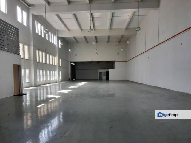 Warehouse for sale in Petaling, Alam Impian