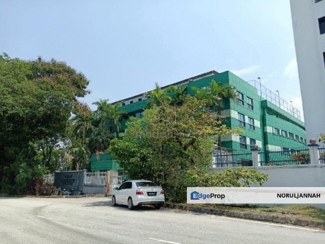 Warehouse for sale in Petaling, Alam Impian