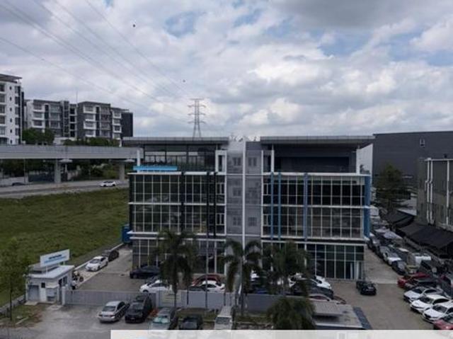 Warehouse for rent in Petaling, Alam Impian