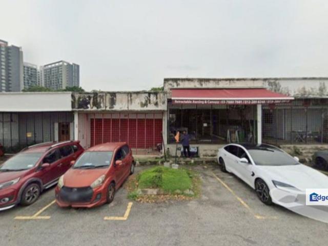 Warehouse for sale in Petaling, Alam Impian