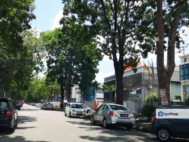 Warehouse for sale in Petaling, Alam Impian